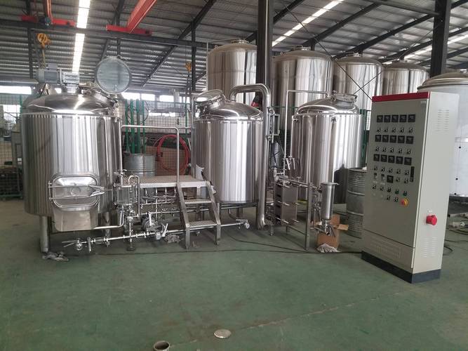 鼓楼全套啤酒设备一套多少钱？开精酿厂到底得配齐哪些？